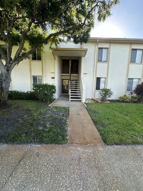 112-112 Cypress Ct, OLDSMAR, FL, 34677-6106 | Card Image