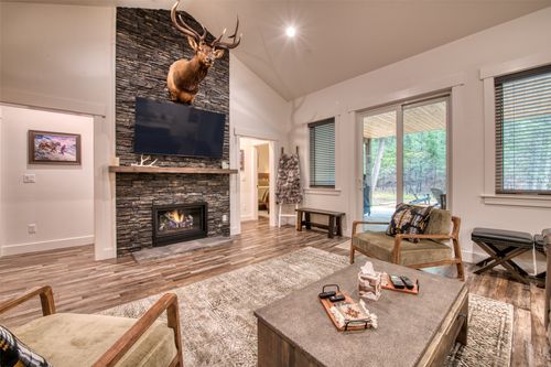 24570 Stonefly Rd, Clinton, MT, 59825 | Card Image