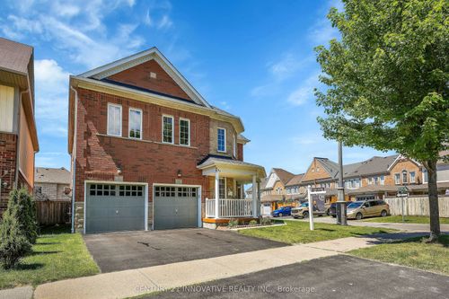 14 Middlecote Dr, Ajax, ON, L1T0A9 | Card Image