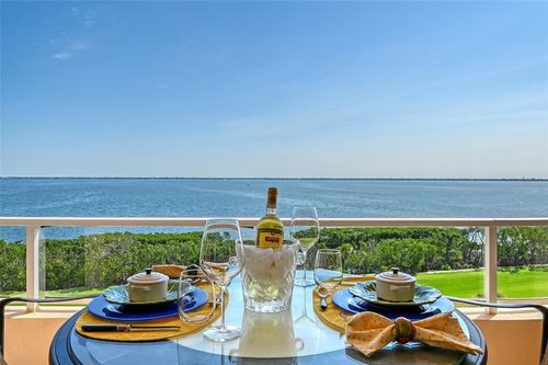 644-3070 Grand Bay Blvd, LONGBOAT KEY, FL, 34228-4194 | Card Image