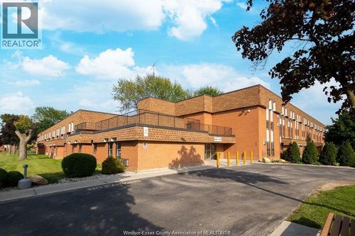 258-6227 Thornberry Cres, Windsor, ON, N8T3A5 | Card Image