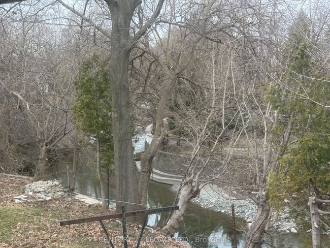20 Leland Ave, House other with 3 bedrooms, 1 bathrooms and 4 parking in Etobicoke ON | Image 7
