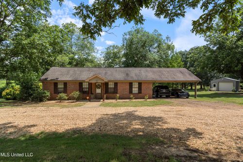1274 Baker Rd, Batesville, MS, 38606-8533 | Card Image