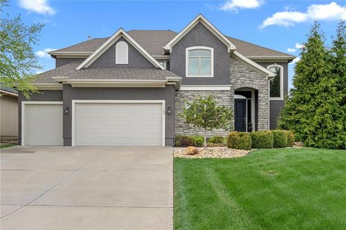 11398 S Longview Rd, Olathe, KS, 66061-3016 | Card Image