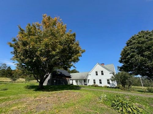28 Edsall Rd, Greensboro, VT, 05841-8041 | Card Image