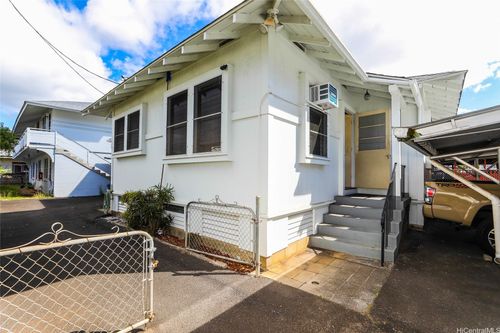 1918 Waiola St, Honolulu, HI, 96826-2649 | Card Image