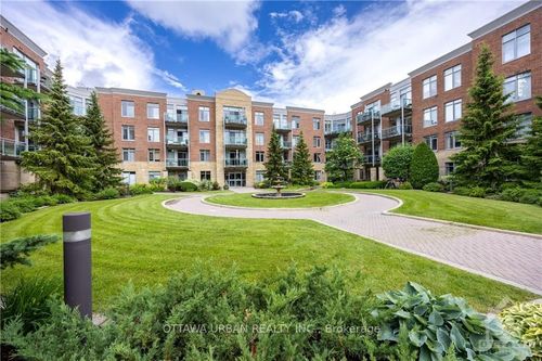 302-205 Bolton St, Ottawa, ON, K1N1K7 | Card Image