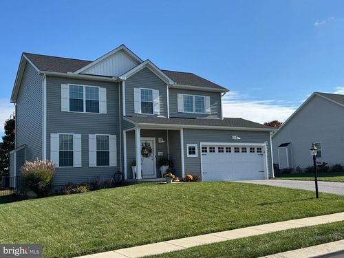1832 Buck Hill Dr, YORK, PA, 17408-7626 | Card Image