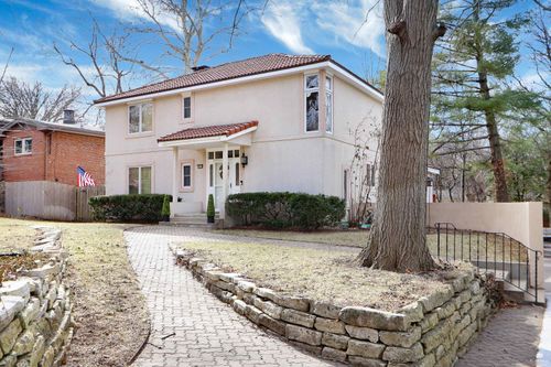 222 S Delaware, Manhattan, KS, 66502 | Card Image