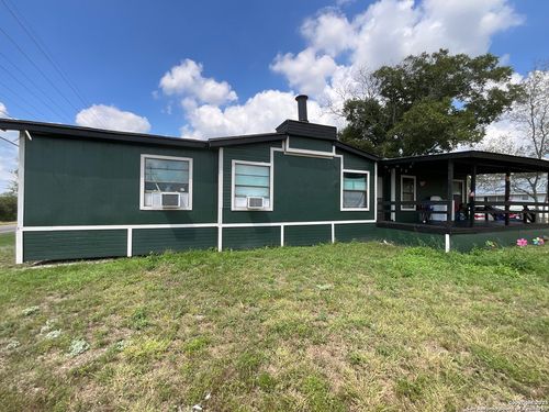 1 3rd St, Pettus, TX, 78146 | Card Image