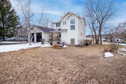 13467 Center Rd, Traverse City, MI, 49686-9742 | Card Image