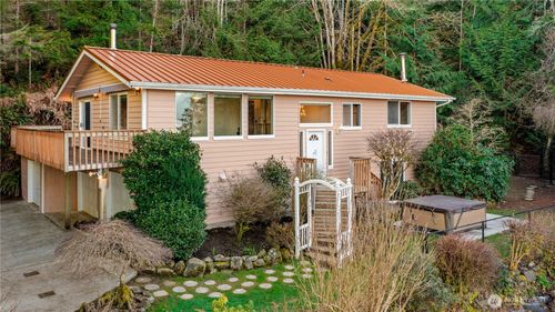 12001 Seabeck Hwy Nw, Seabeck, WA, 98380-9564 | Card Image