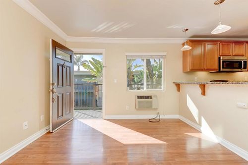 unit-36-800 N Mollison Ave, El Cajon, CA, 92021-5568 | Card Image