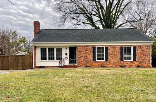 3813 Moultrie St, Charlotte, NC, 28209-2409 | Card Image