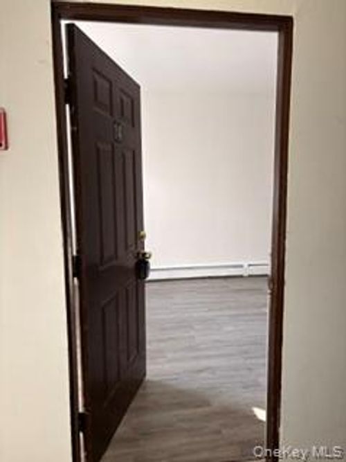 14-39 Church St, Port Jervis, NY, 12771-2039 | Card Image