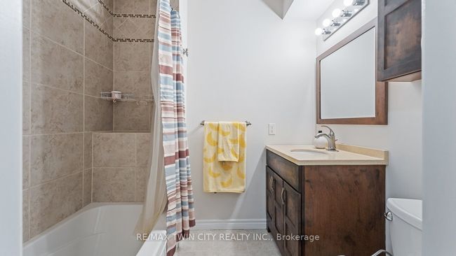 7 Fletcher Crt, House other with 5 bedrooms, 3 bathrooms and 3 parking in Guelph ON | Image 22