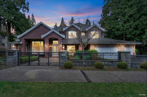 14033 34a Ave, Surrey, BC, V4P0A8 | Card Image