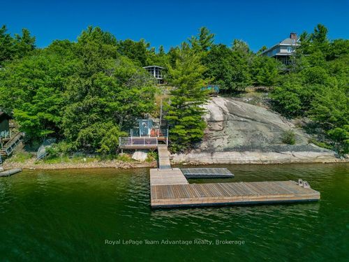 30 Rockcliffe Dr N, Nobel, ON, P0G1G0 | Card Image