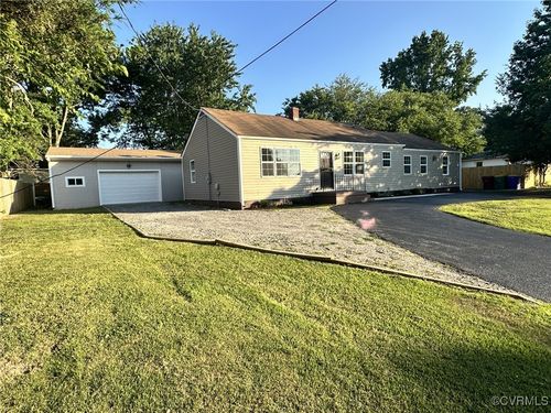 3318 Courthouse Rd, Hopewell, VA, 23860-5727 | Card Image