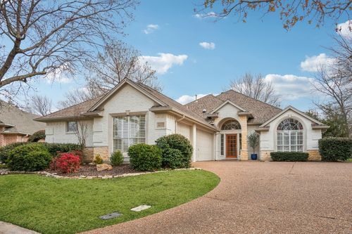 4037 Appian Way, Arlington, TX, 76013-5686 | Card Image