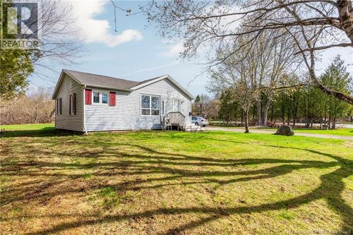 17 Summit Dr, Saint John, NB, E2J3L6 | Card Image