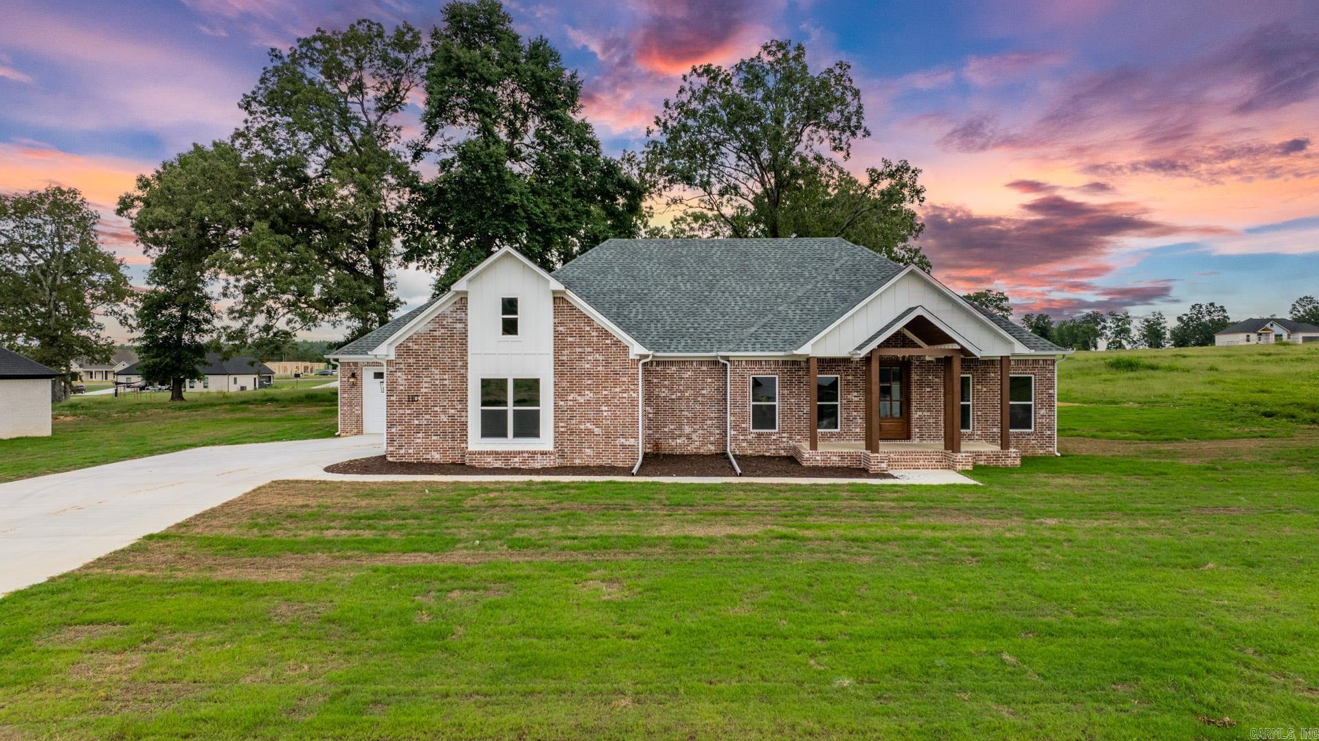 Republican Loop, Greenbrier, AR 72058