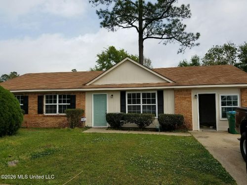 808 Murphy St, Gulfport, MS, 39501-7120 | Card Image