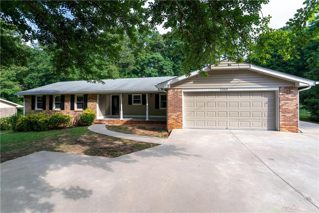 River Dr, Lawrenceville, GA 30044