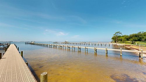 1754 Joybrook Rd, Navarre, FL, 32566-7301 | Card Image