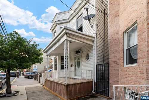 126 62nd St, West New York, NJ, 07093-2908 | Card Image