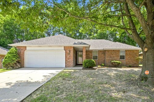 3618 W Vincent Drive, Springfield, MO, 65810 | Card Image