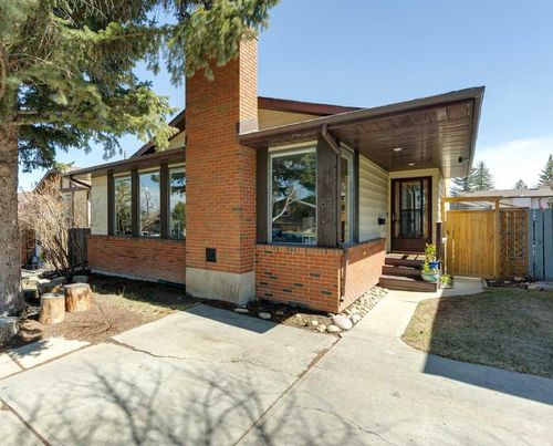 52 Beddington Circle, Calgary, AB, T3K1K6 | Card Image
