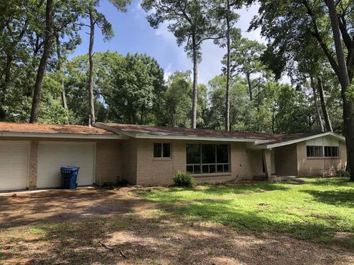 3515 Elm Dr, Dickinson, TX, 77539-4525 | Card Image