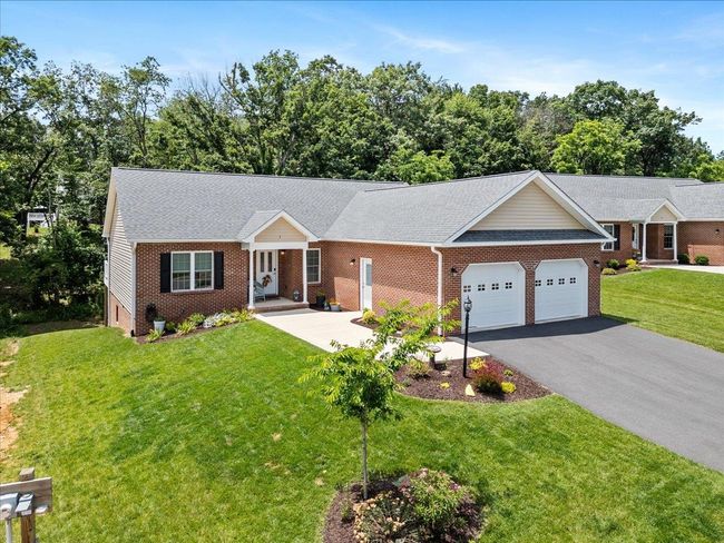 7 Oak View Dr, House other with 3 bedrooms, 2 bathrooms and null parking in STAUNTON VA | Image 39