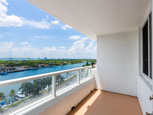 1105 - 5005 Collins Ave, Condo with 1 bedrooms, 1 bathrooms and null parking in Miami Beach FL | Image 14