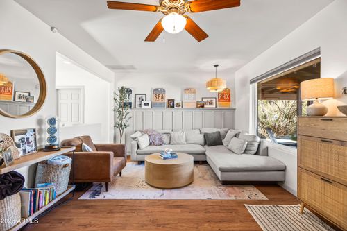 4013 E Indianola Avenue, Phoenix, AZ, 85018 | Card Image