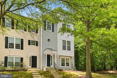 101 Blackbird Hill Ln, LAUREL, MD, 20724-5966 | Card Image