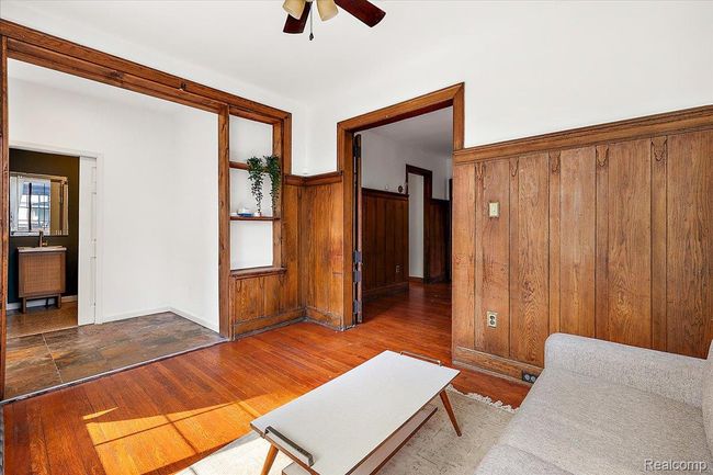 37-7433 Poe Ave-37.jpg | Image 16