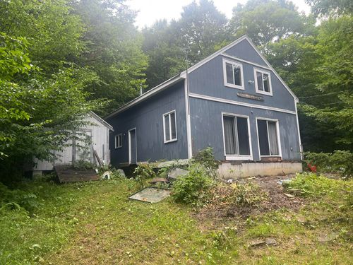 207 Sycamore Rd, Woodford, VT, 05201-9760 | Card Image