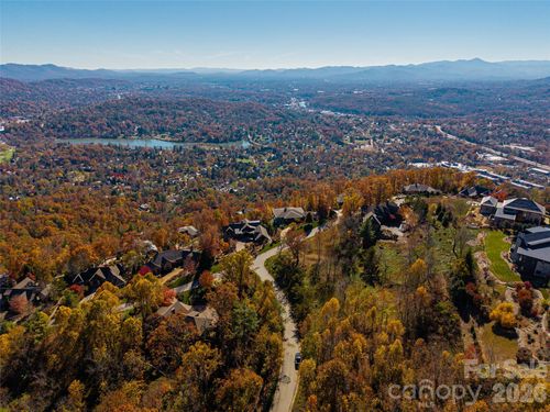 43 Summit Tower Cir, Asheville, NC, 28804-6400 | Card Image