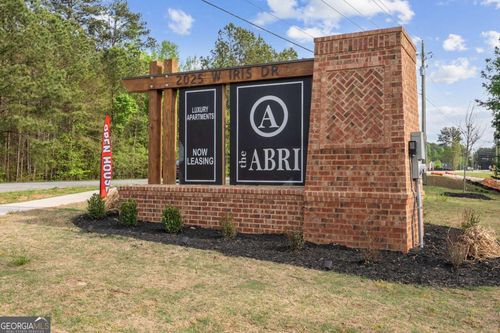 2025 W Iris Dr Se, Conyers, GA, 30013-1821 | Card Image