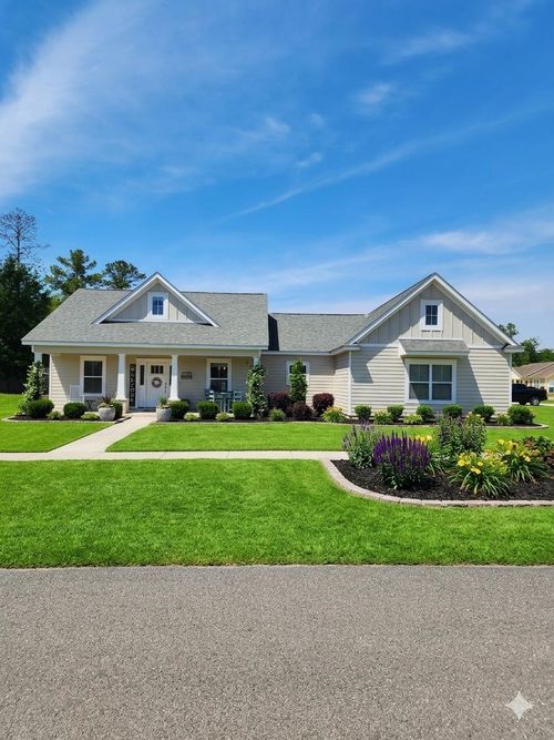 28 Conifer Ct, Crawfordville, FL, 32327-3068 | Card Image