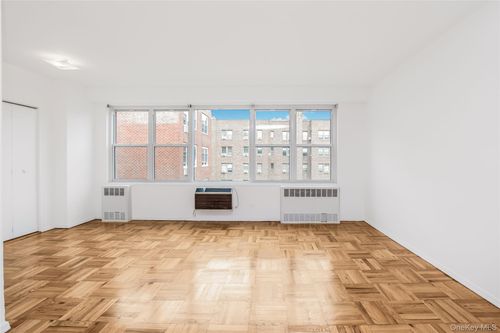 apt-c5a-281 Garth Rd, Scarsdale, NY, 10583-4036 | Card Image