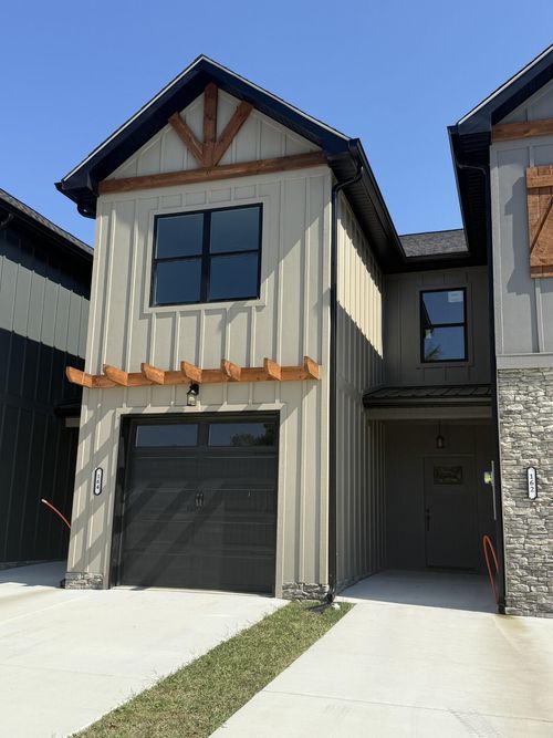 160 Mcnabb Dr Nw, Cleveland, TN, 37312-5303 | Card Image