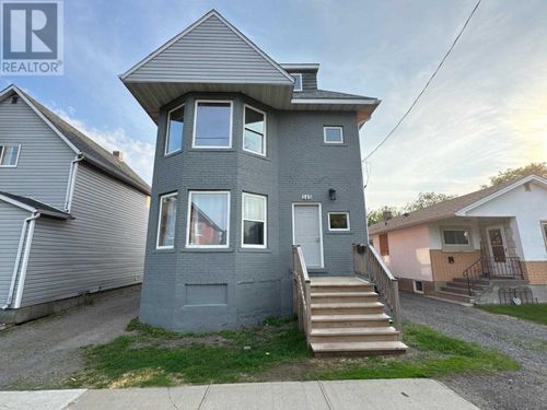 245 Mcintyre St, Thunder Bay, ON, P7A3B3 | Card Image