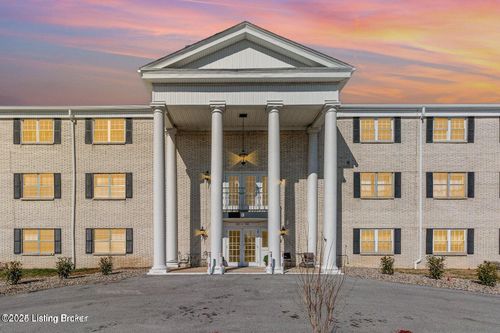 312-312 El Conquistador Pl, Louisville, KY, 40220-2022 | Card Image