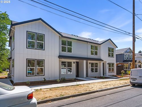 4-7192 Se Woodward St, Portland, OR, 97206-1800 | Card Image