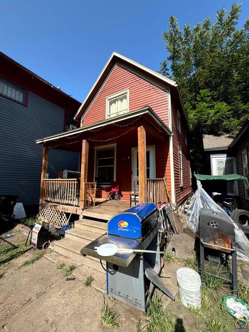 1033 / 1035 Sw Clay St, Topeka, KS, 66604 | Card Image