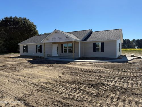 1581 Thunder Swamp Rd, Mount Olive, NC, 28365-7655 | Card Image