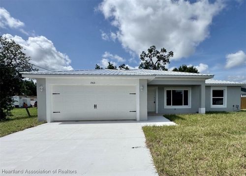 2737 Dolphin Dr, Sebring, FL, 33870-7830 | Card Image